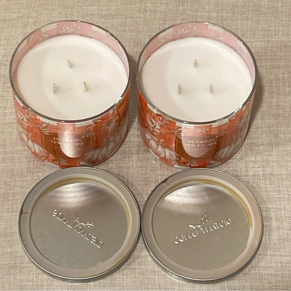 Lot of 2 Distant Lands 14 Oz 3 Wick Pumpkin Spice Cake Scented Jar Candle - Picture 3 of 10